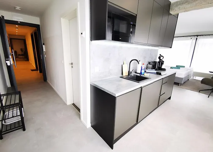 Hh 01 By Rockchair - Superhost Status - Modernes Mit Sonnigem Balkon & Premium Boxspringbetten In Winterhude - Geheimtipp Apartament