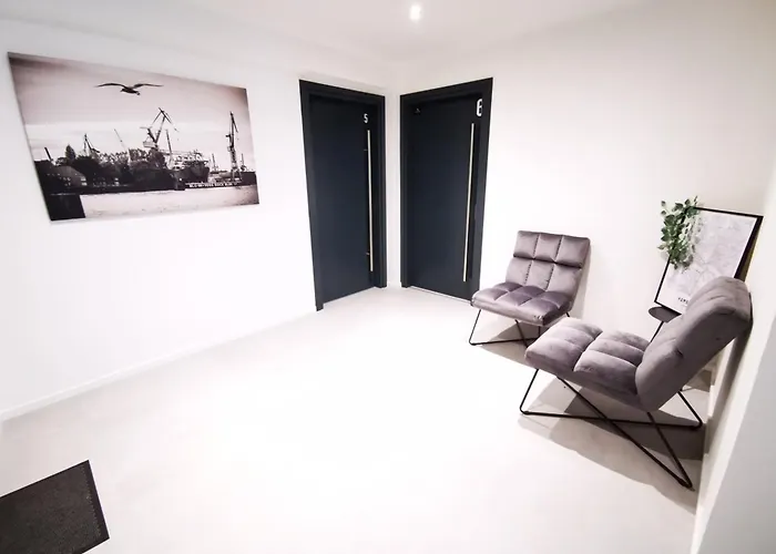 Hh 01 By Rockchair - Superhost Status - Modernes Mit Sonnigem Balkon & Premium Boxspringbetten In Winterhude - Geheimtipp * Hamburg